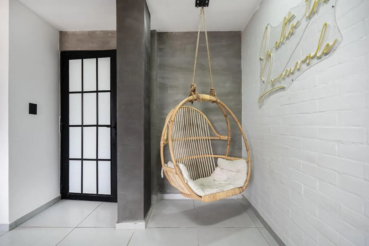 Nowa Arya Ph - Huge Hot Tub & Ac Steps From Lleras Park Apartment Medellin