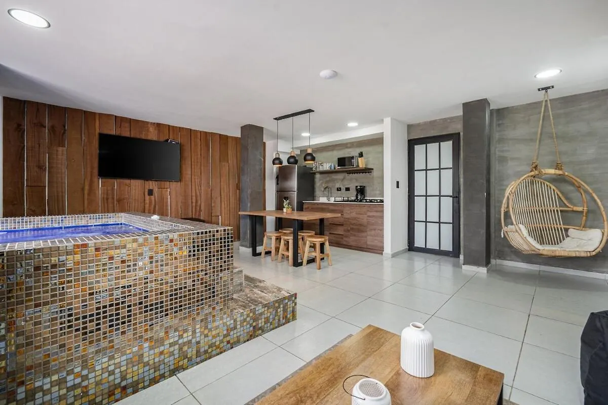 Nowa Arya Ph - Huge Hot Tub & Ac Steps From Lleras Park Apartment Medellin 0*,  Colombia